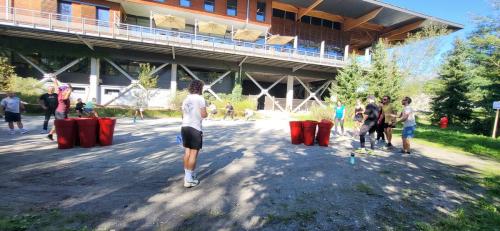 EVG & EVJF à Chamonix : des activités originales pour un enterrement de vie de célibataire inoubliable